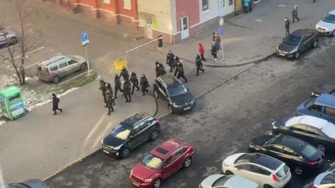 На протестах у Мінську почалися розгони і затримання