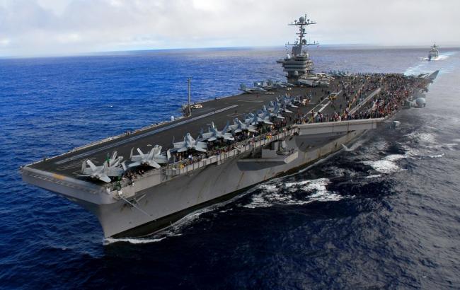 Авианосец ВМС США вошел в Персидский залив, - AP