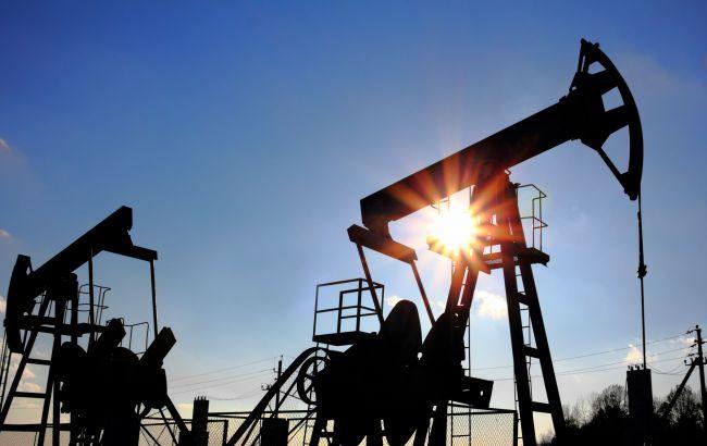 Ціна нафти Brent опустилася нижче 49 доларів за барель