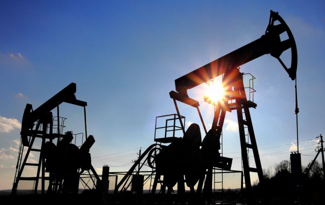 Нафта Brent торгується вище 46 доларів за барель
