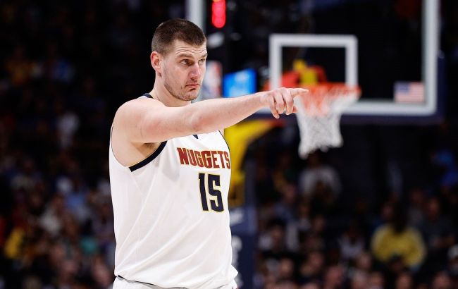 Звезда НБА получил уморительный штраф за неудачный артистизм