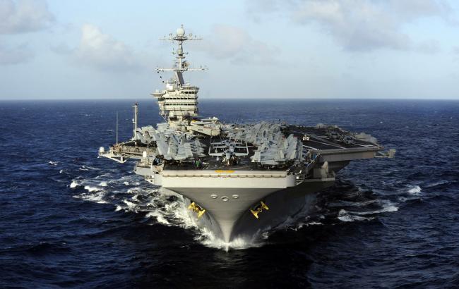 США направили в Південно-Китайське море авіаносну ескадру