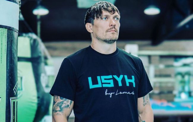 Усик розповів про стан Ломаченко після втрати трьох титулів в бою з Лопесом