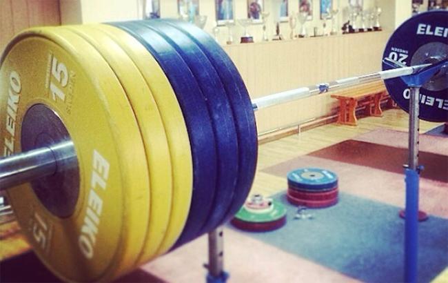 Сборной Украины по тяжелой атлетике урежут квоты на Олимпиаде-2020