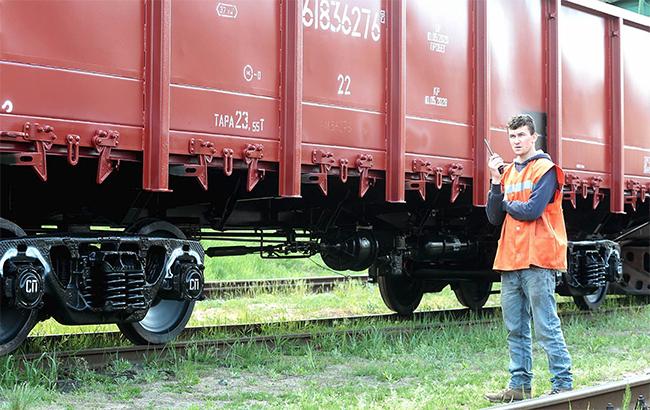 "Укрзалізниця" отримає 7 тис. вантажних вагонів за кредит ЄБРР