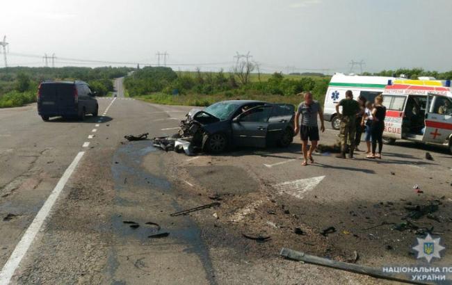 У Донецькій області внаслідок ДТП загинуло троє людей, ще 7 постраждали