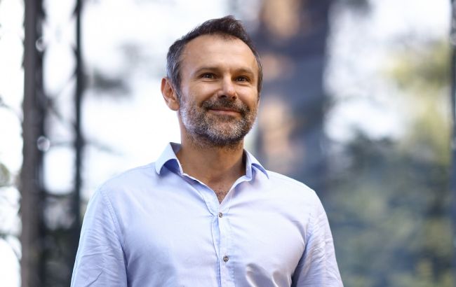 Вакарчук показал, чем занимается после выхода из Рады: яркие фото