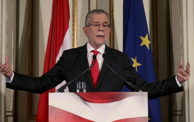 Президента Австрії викрили в порушенні карантину