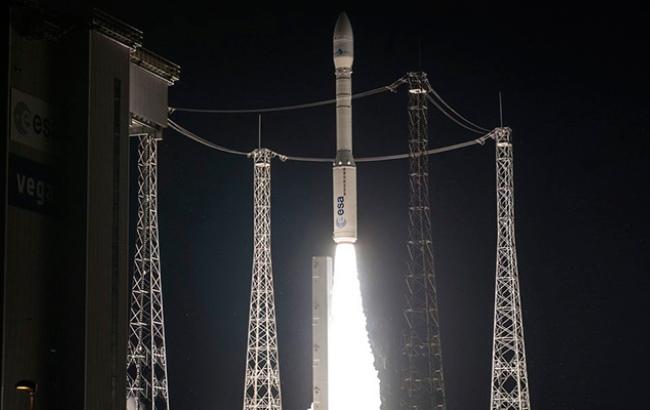 У космос запустили європейську ракету-носій з українським двигуном (відео)