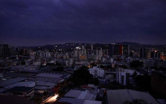 Через відключення світла у Венесуелі оголосили додатковий вихідний