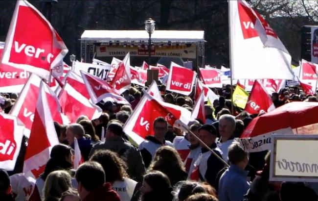 Работники детсадов Германии 8 мая начнут бессрочную забастовку