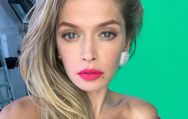 "Решила больше не ужинать": Вера Брежнева пленила "бомбезной" фигурой