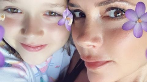 Ты мой лучший друг: Виктория Бекхэм растрогала сеть нежным фото с 8-летней дочерью