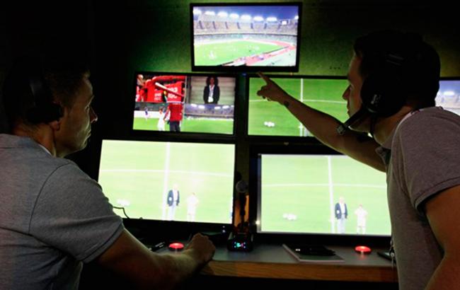 В чемпионате Англии могут использовать видеоповторы по особым правилам