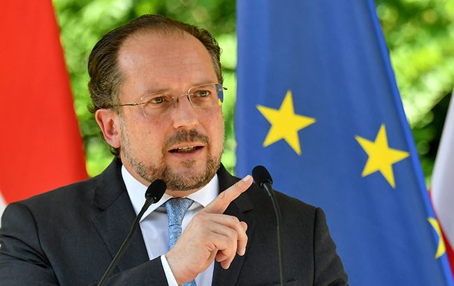 Міністр закордонних справ Австрії відвідає Україну