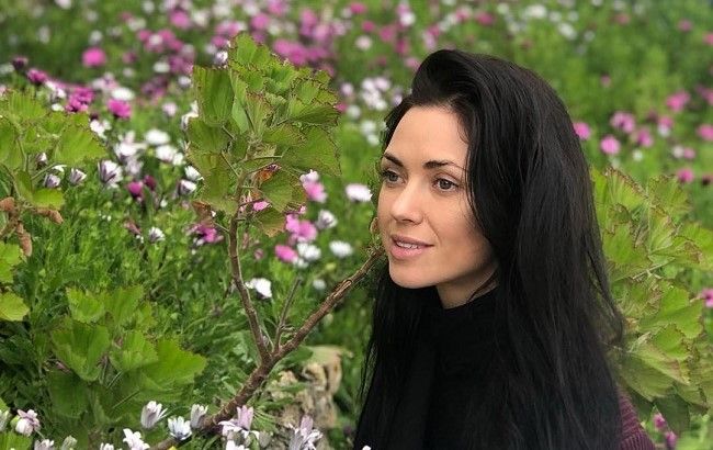 "Шикарная": Вика из "НеАнгелов" похвасталась стильным нарядом на Бали