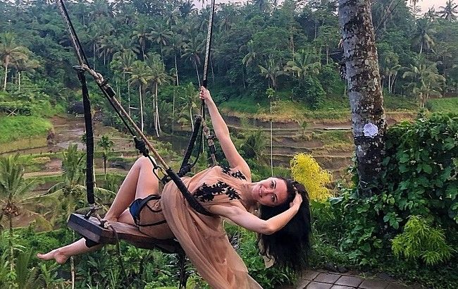 Украинская певица полетала над рисовыми террасами на Бали: красочные фото