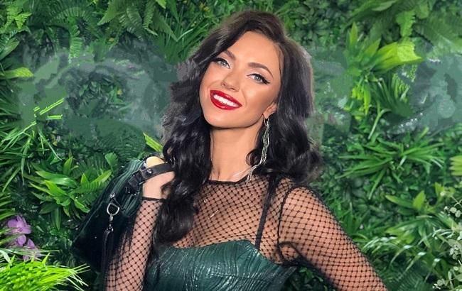 "Відбиваюся, як можу": Віка з Неангелів поскаржилася на раптовий "напад"