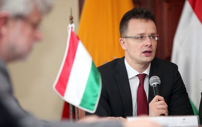 Сійярто підтримав спікера парламенту Угорщини, який критикував Зеленського