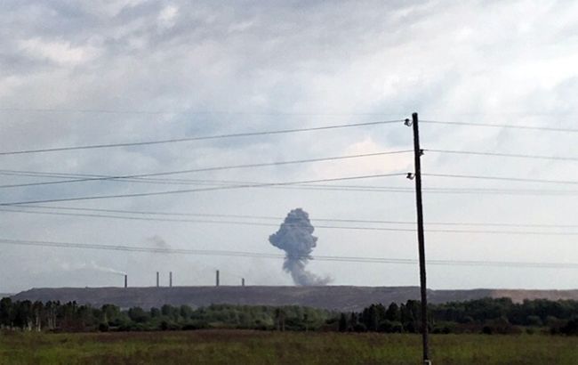 Взрывы на складе боеприпасов в РФ: закрыли воздушное пространство