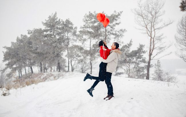 Февраль 2026 изменит все: 3 знака Зодиака забудут об одиночестве