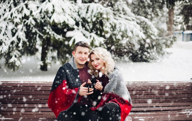 Гороскоп на 9 січня: у трьох знаків Зодіаку починається новий етап у коханні