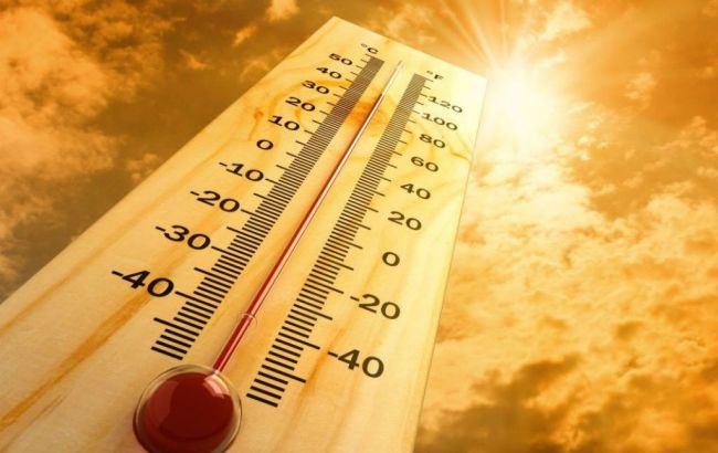 Погода на завтра: в Украине без осадков, температура до +36