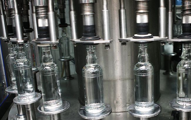 Виробництво горілки в Україні в лютому скоротилося на 36,6%