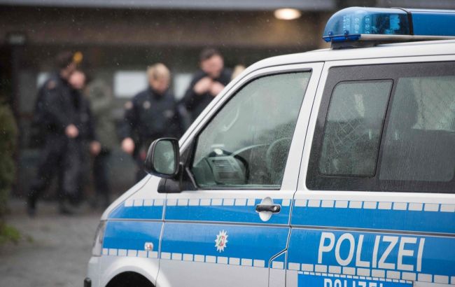 У Дрездені невідомі підпалили три поліцейські машини