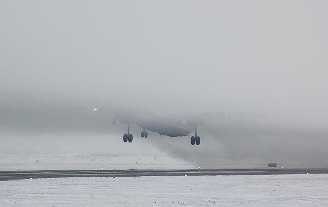 Из-за тумана в аэропортах Украины отменили часть рейсов
