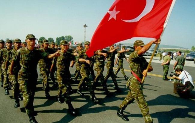 Около 40 турецких военных попросили политического убежища в Германии