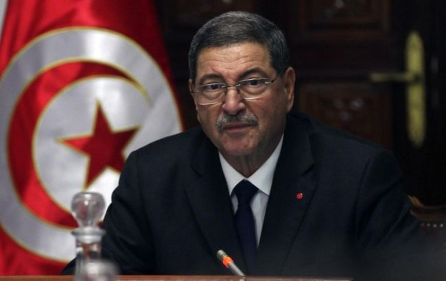 У Тунісі парламент виніс прем'єр-міністру вотум недовіри