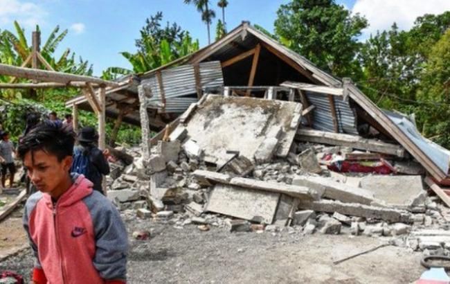 В Индонезии произошло землетрясение магнитудой 7,2