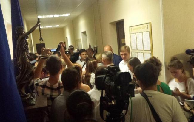 Суд по избранию меры пресечения Мельничуку ушел на технический перерыв