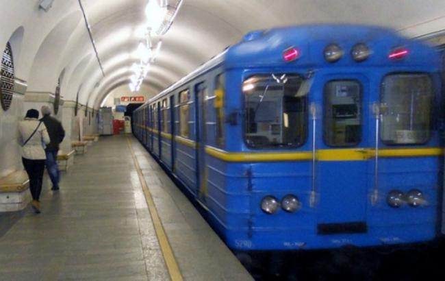 В столичному метро завтра можуть обмежити вхід на трьох станціях