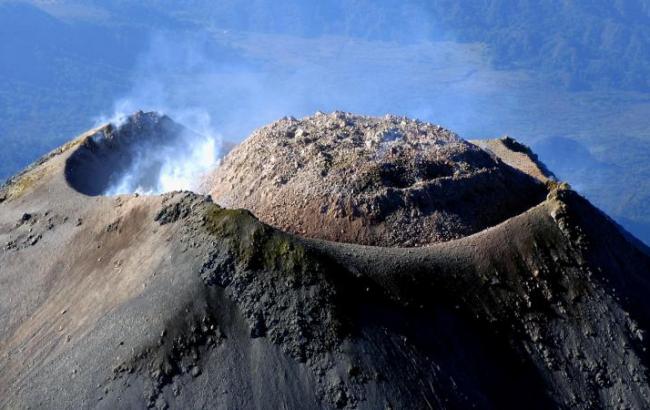 В Мексике из-за извержения вулкана эвакуировано свыше 300 тыс. человек