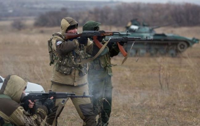 За сутки на Донбассе погибли двое украинских военных, еще шесть были ранены, - штаб АТО