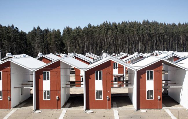 "Замороженная" аренда, самопомощь и временные квартиры: как выглядит социальное жилье в разных странах