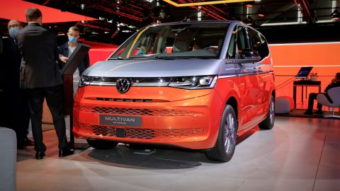Volkswagen Multivan вперше в своїй історії став плагін-гібридом