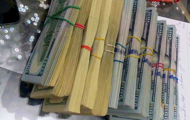 У Румунії чиновницю затримали за отримання хабара в 1 млн євро