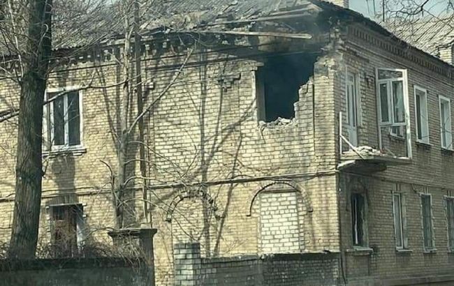 Оккупанты обстреляли больницу в Северодонецке и жилые дома в Лисичанске, - глава Луганской ОВА