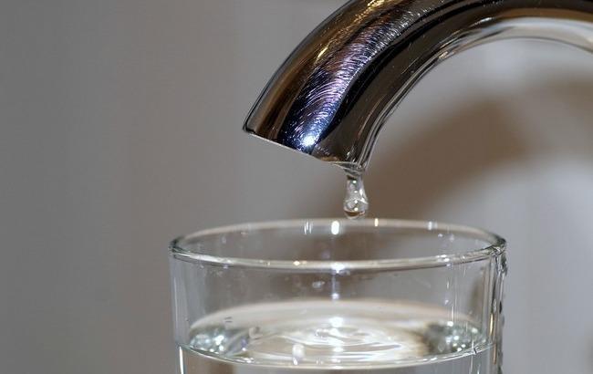 Счет идет на дни: города Украины могут остаться без питьевой воды