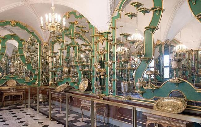 Під час пограбування музею в Німеччині викрали діамант вагою 49 карат