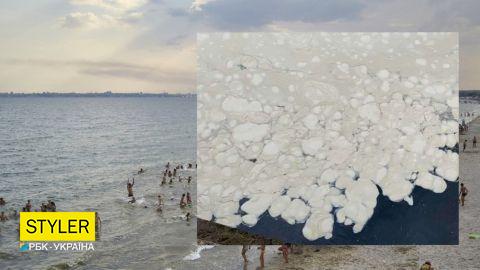 В Одесі море вкрилося невідомою субстанцією: відео забрудненої води
