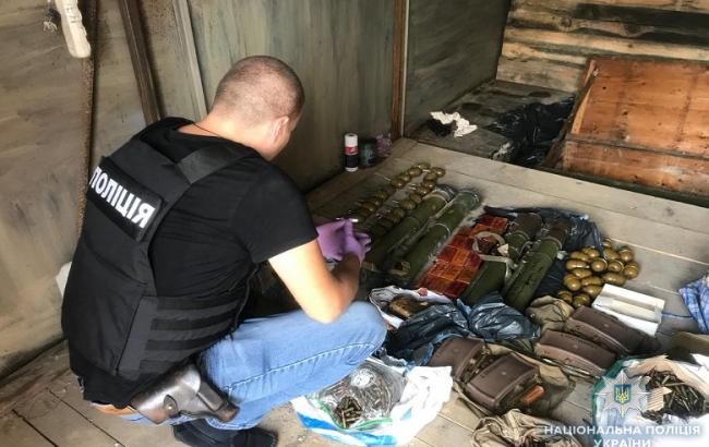 У экс-бойца батальона "Киев-2" нашли арсенал оружия