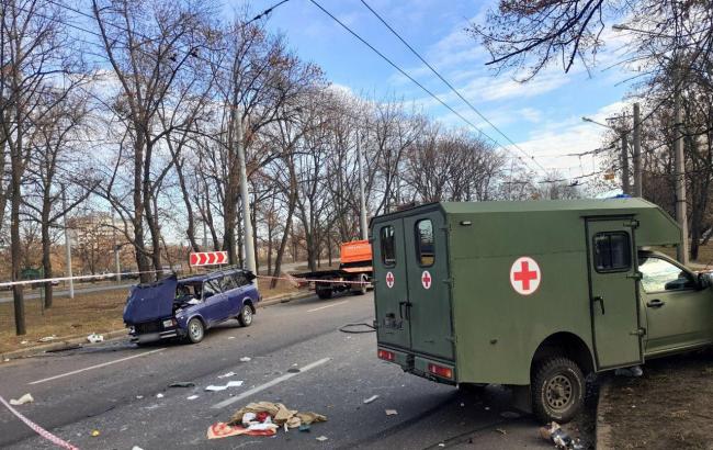 В Харькове в результате ДТП с военной "скорой" пострадали три человека