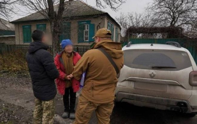 Влаштовувала "перепис" населення. У звільненому Лимані затримали поплічницю окупантів