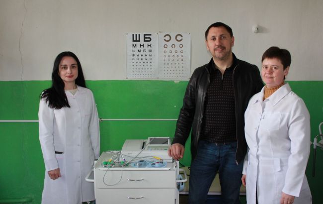 Стрихарский передал Млиевской общине электрокардиограф и лекарства для пациентов медучреждения