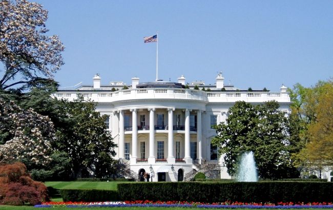 США ведут переговоры о визите высокопоставленного чиновника в Украину, - Белый дом