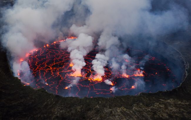 Украинские миротворцы рассказали об извержении вулкана в ДР Конго: все пылало и горело